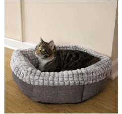 Rosewood 40 Winks Tweed And Plush Cat Bed